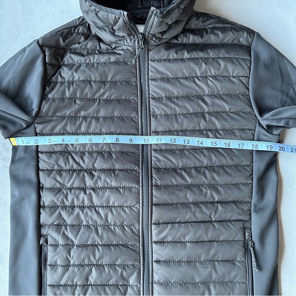 Produkt ~ Quilted Zip Front Hooded Jacket ~ Black ~ Men’s Size Small - Picture 13 of 14